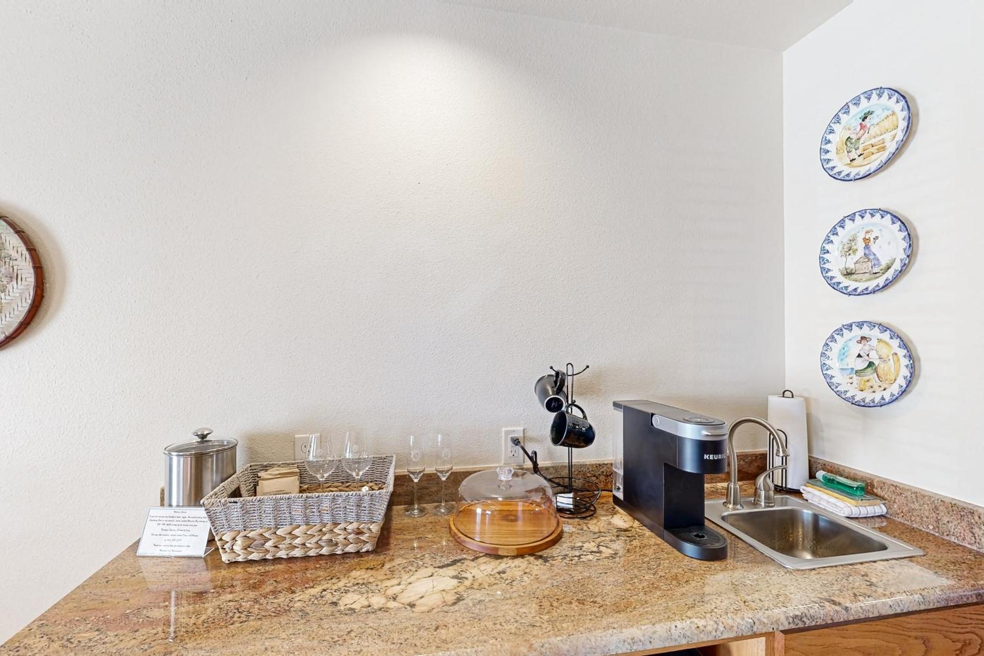 Messina Hof Hill Country Villa Blumenthal ห้อง รูปภาพ