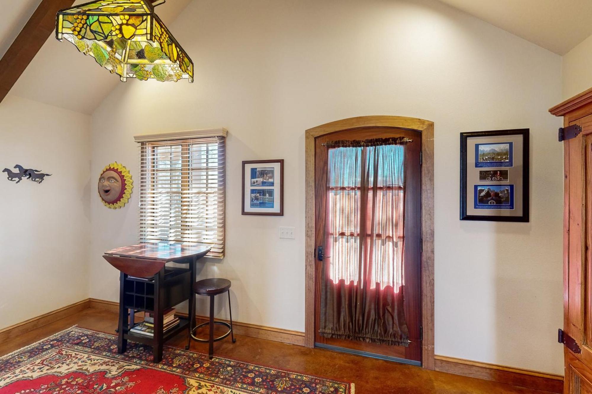 Messina Hof Hill Country Villa Blumenthal ภายนอก รูปภาพ